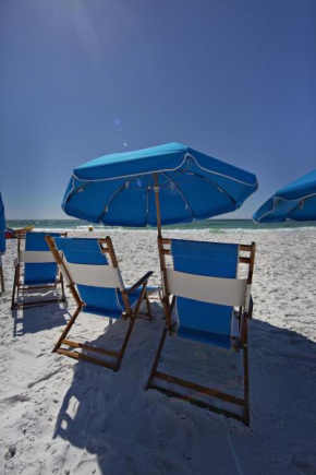 Гостиница Holiday Surf & Racquet Club 220  Дестин